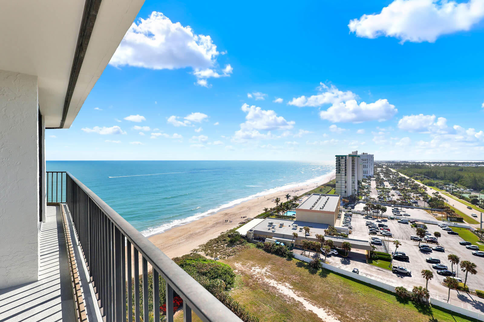 9650 S Ocean Drive 1610 Property Photo 13