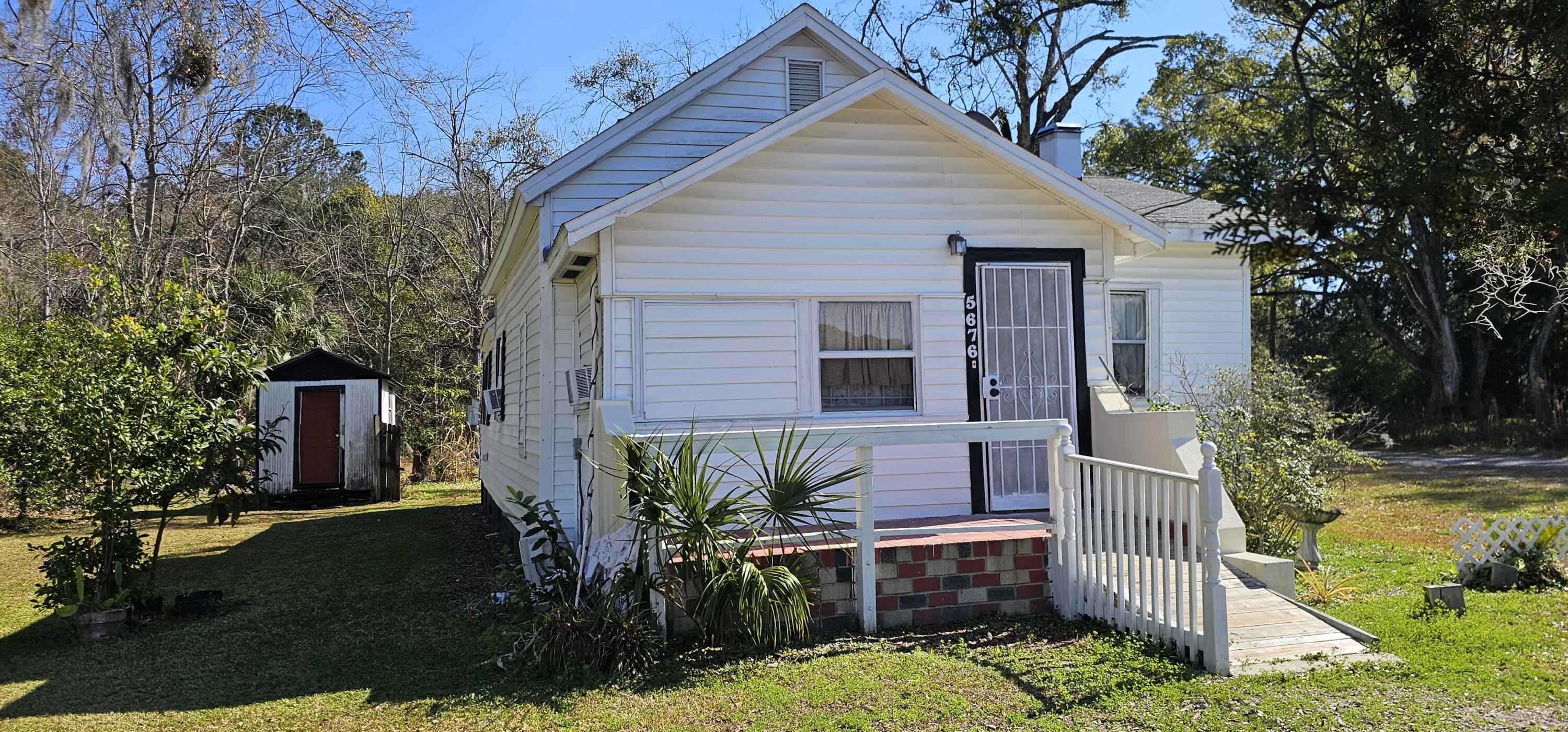 5676 Soutel Drive Property Photo 2