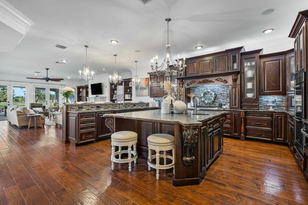 10527 El Paraiso Place Property Photo 23