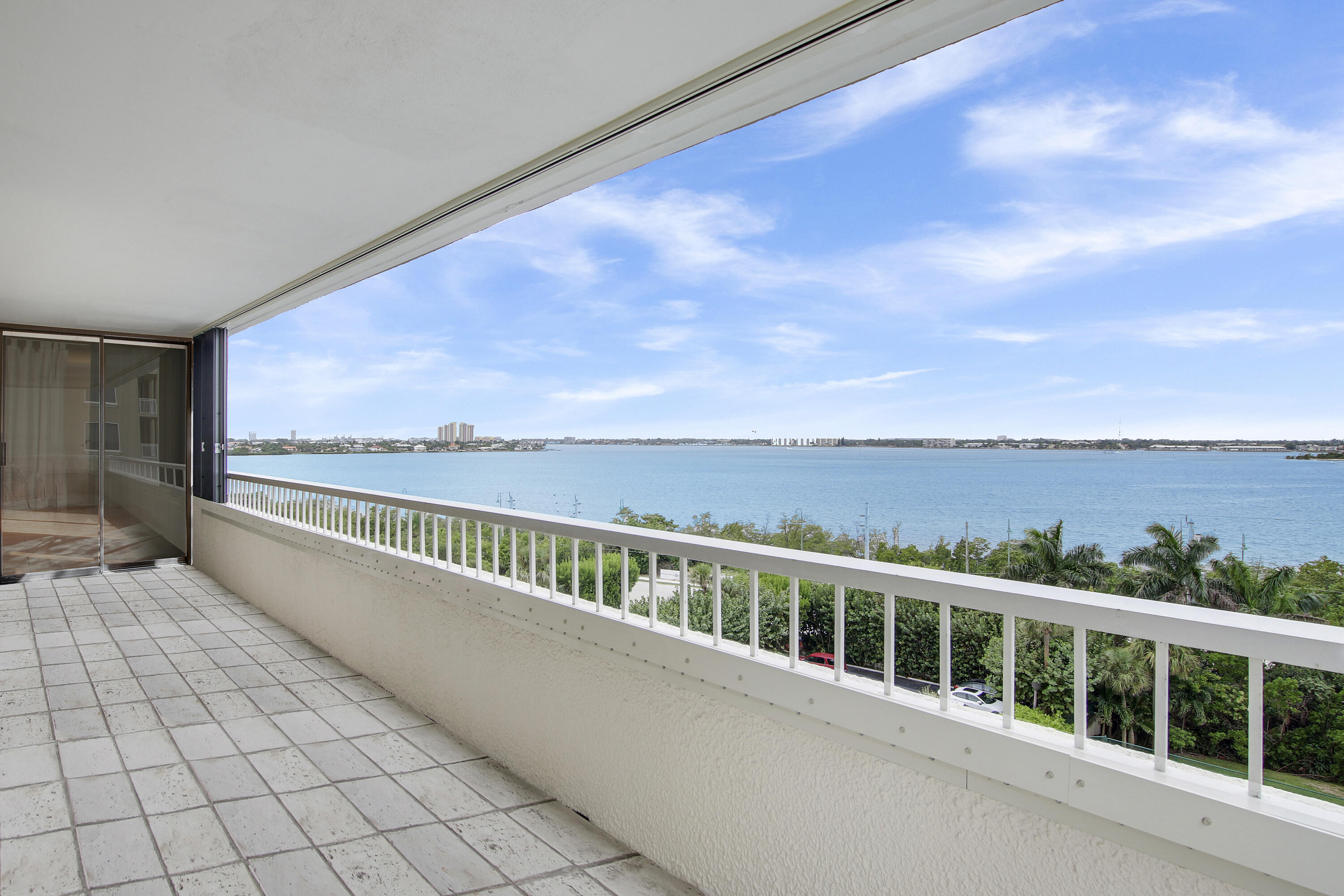 5280 N Ocean Drive 4d Property Photo 10