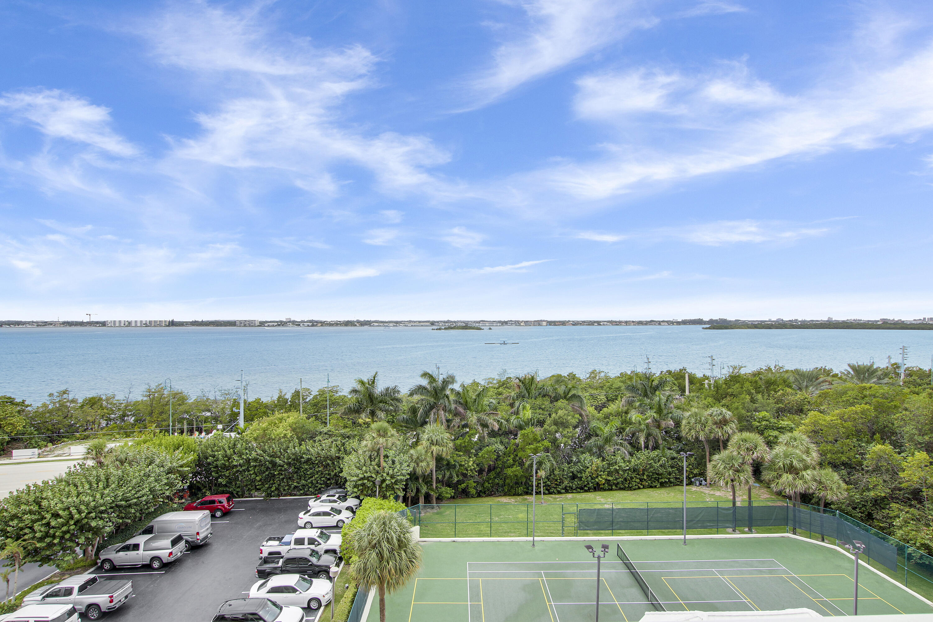 5280 N Ocean Drive 4d Property Photo 11