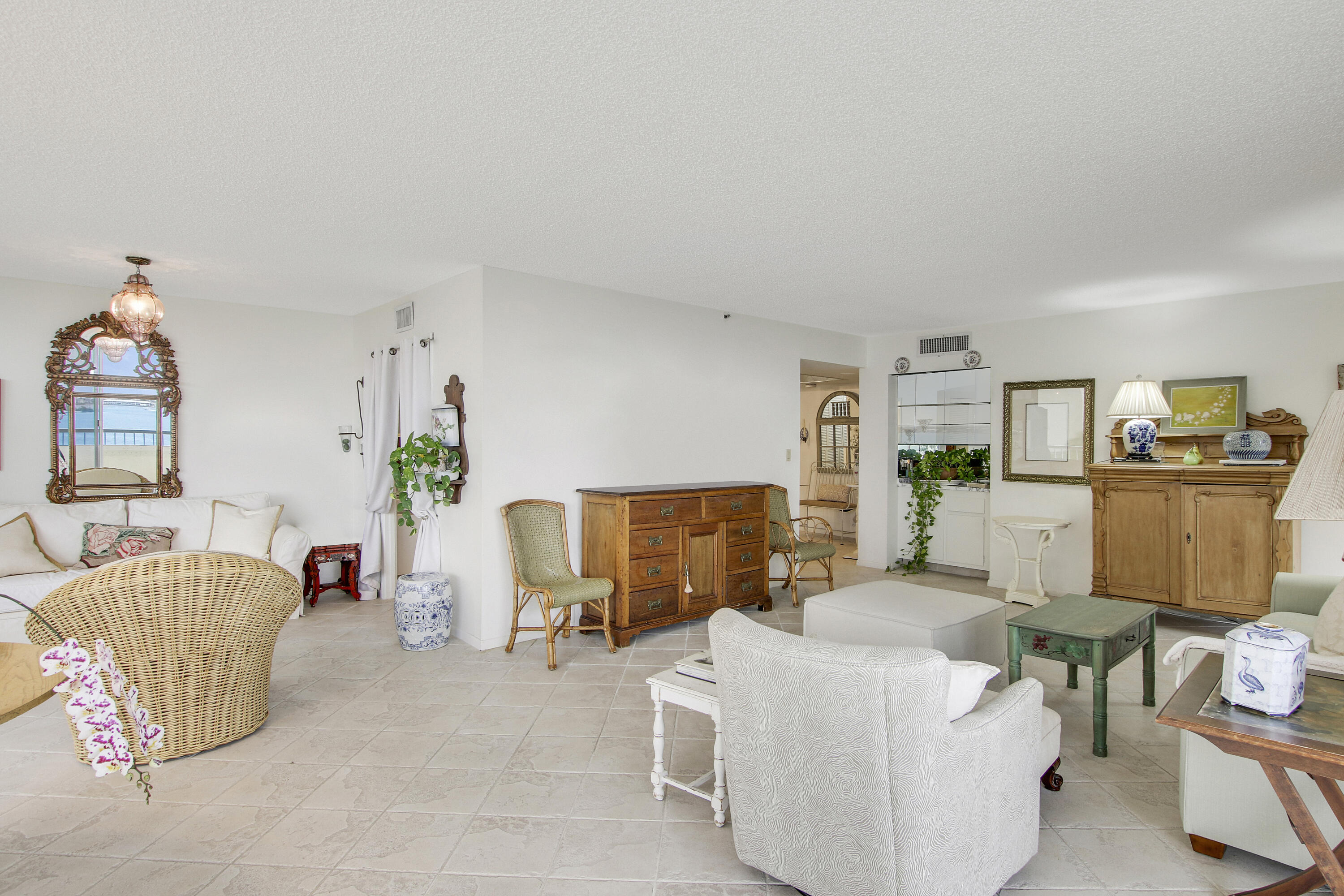 5280 N Ocean Drive 4d Property Photo 21