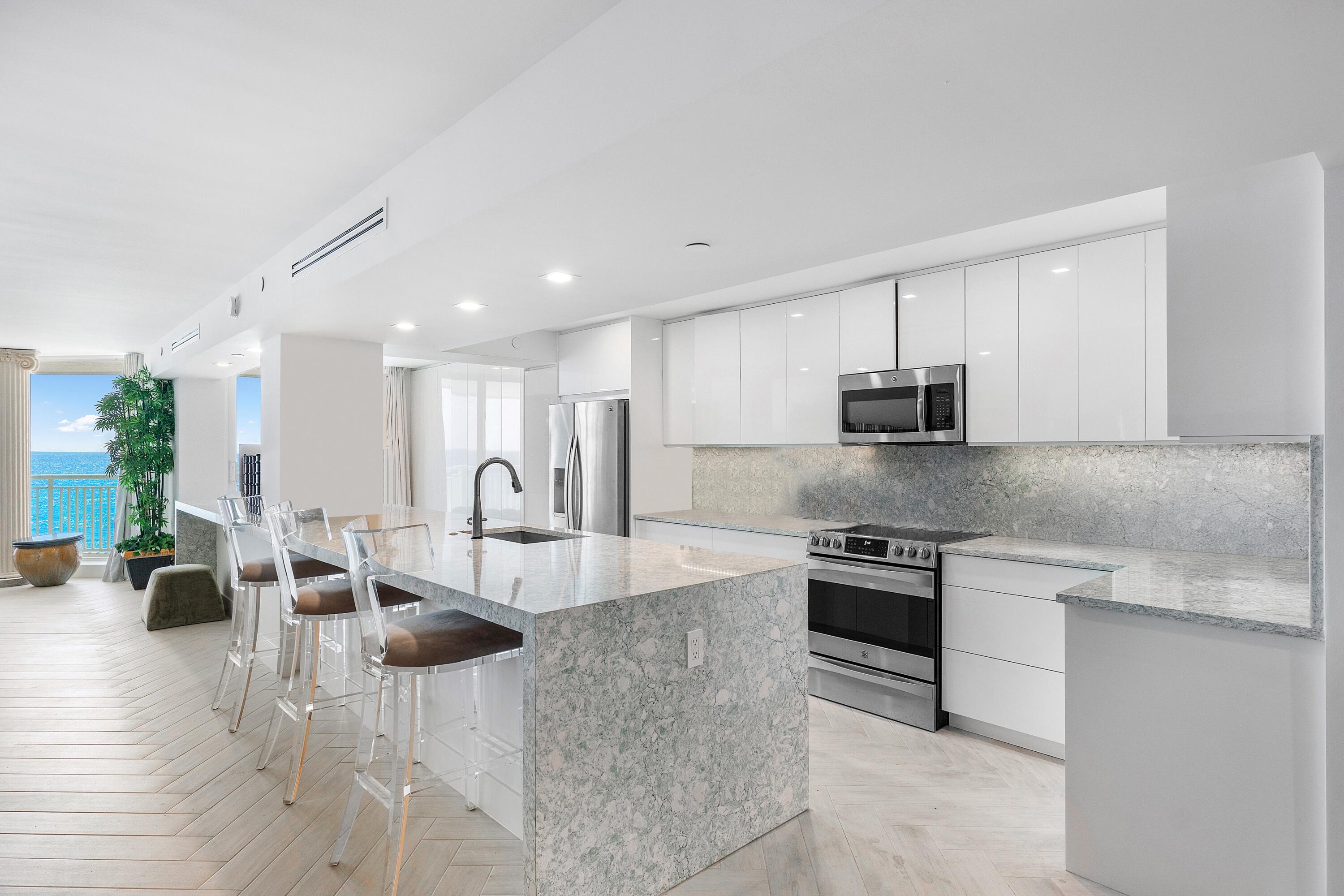 3600 S Ocean Boulevard 502 Property Photo 5