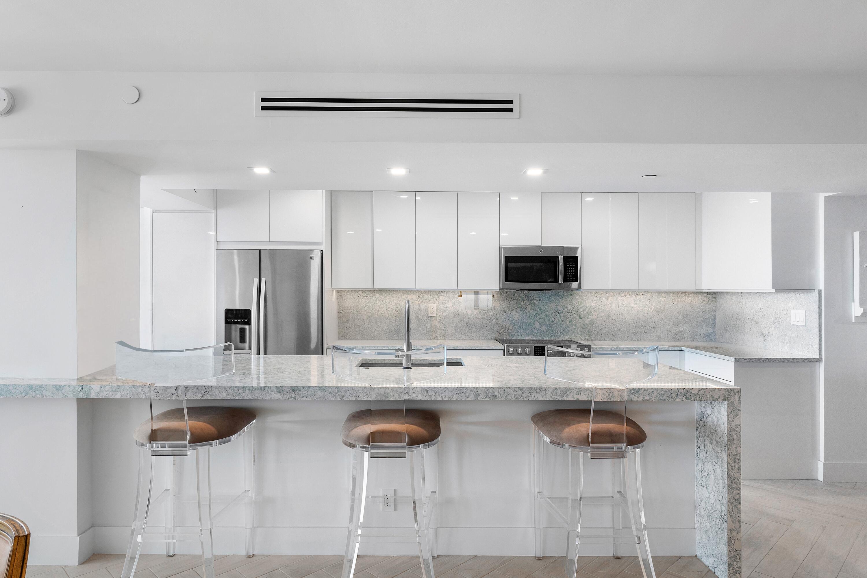 3600 S Ocean Boulevard 502 Property Photo 8