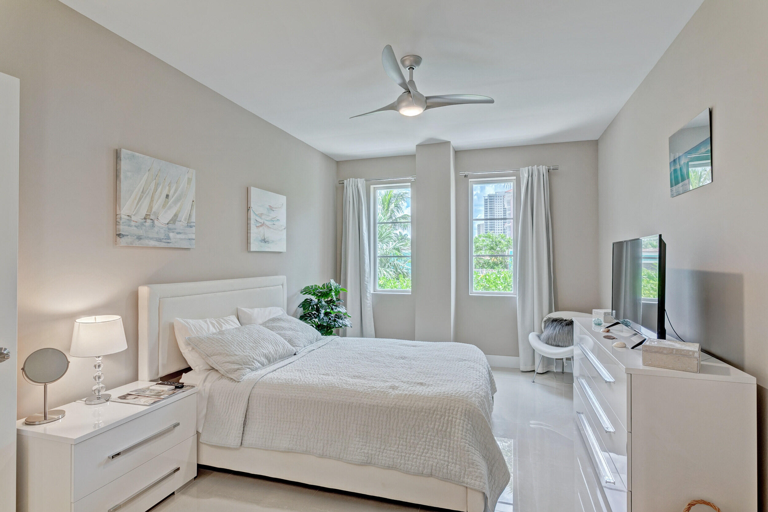 155 S Ocean Avenue 205 Property Photo 21