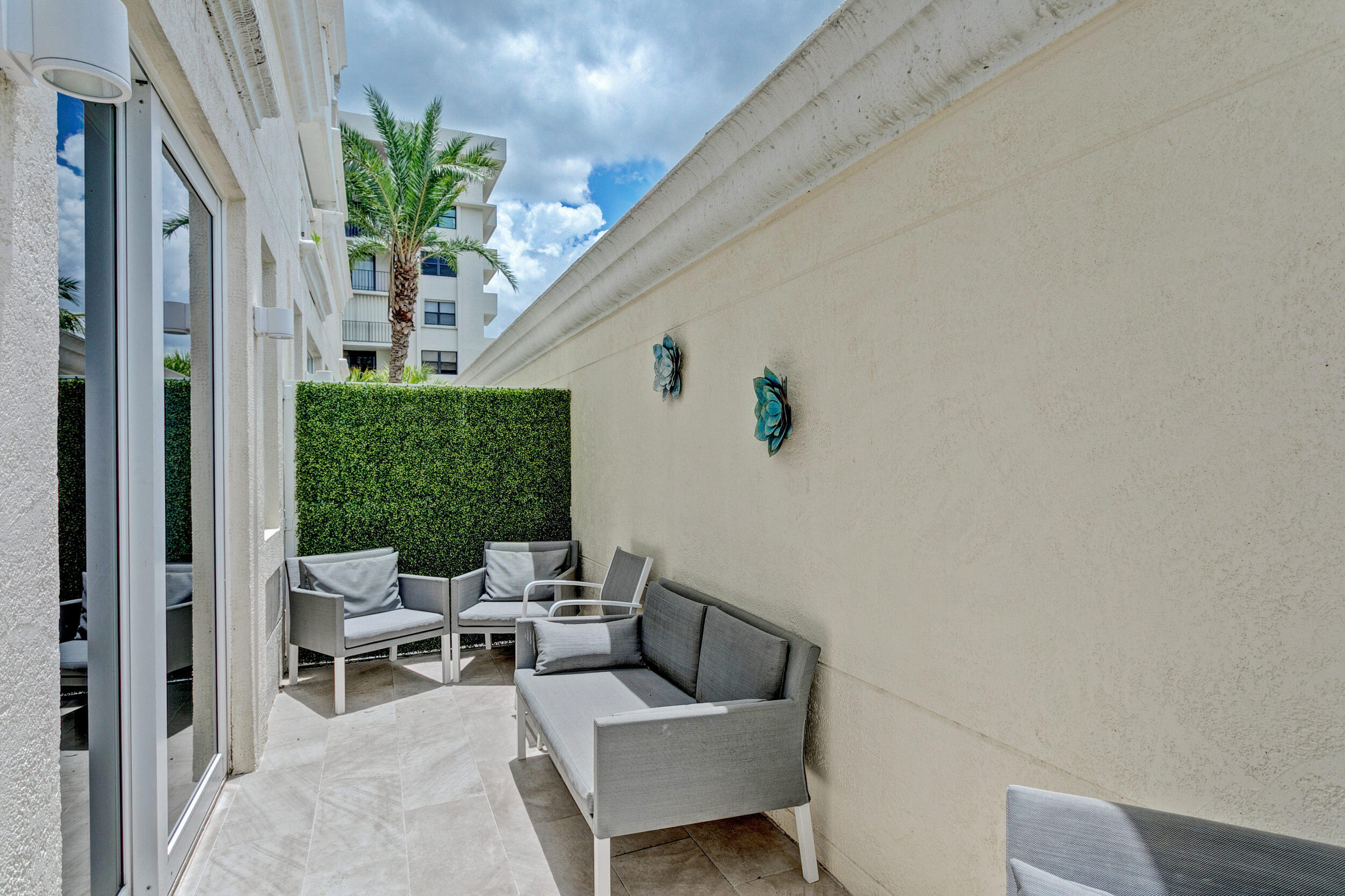 155 S Ocean Avenue 205 Property Photo 45