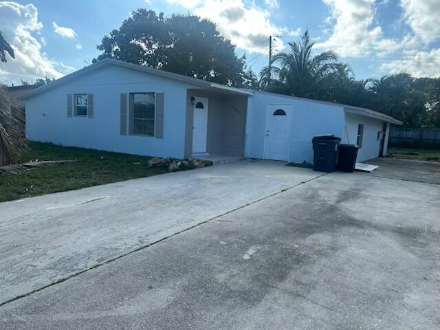 1391 Parterre Dr Drive Property Photo 1