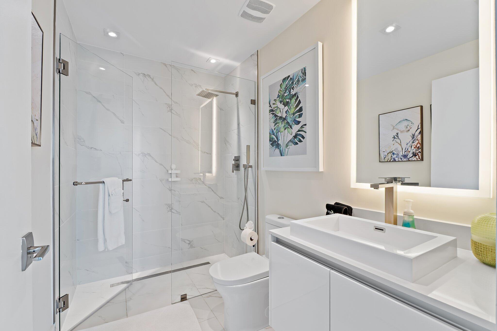 3100 N Ocean 906 Property Photo 28