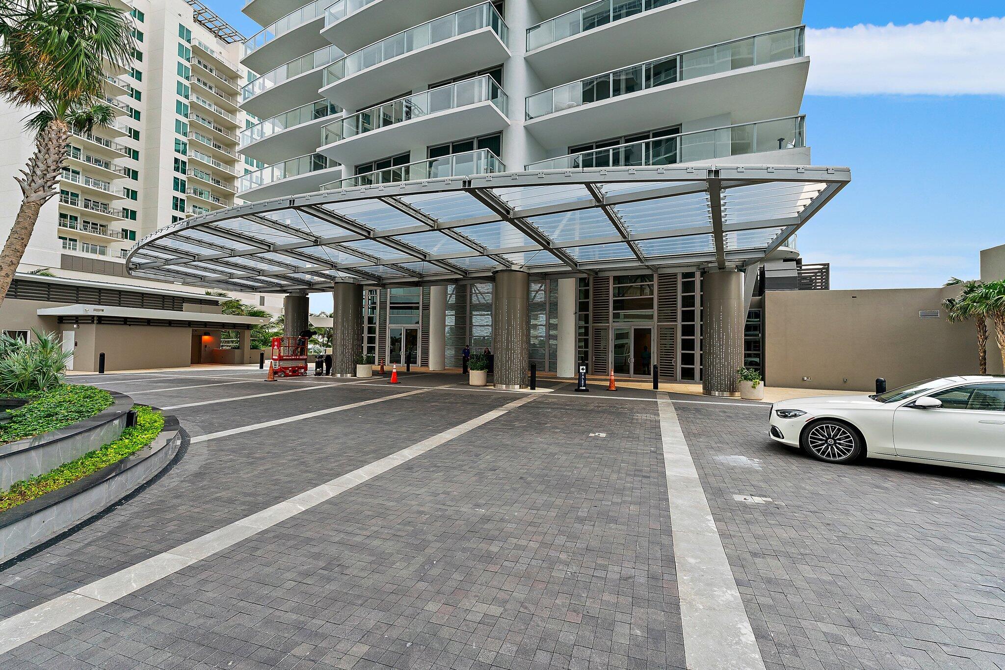 3100 N Ocean 906 Property Photo 39