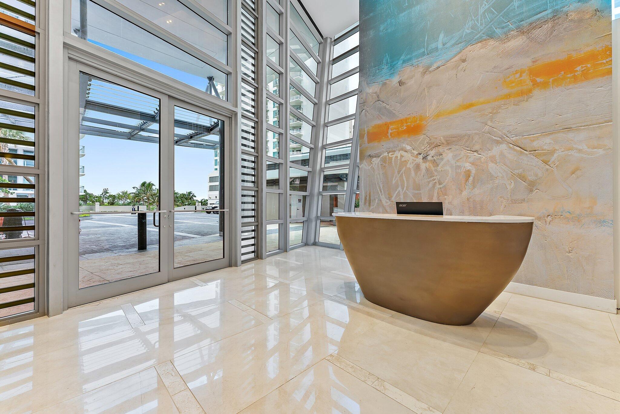 3100 N Ocean 906 Property Photo 40
