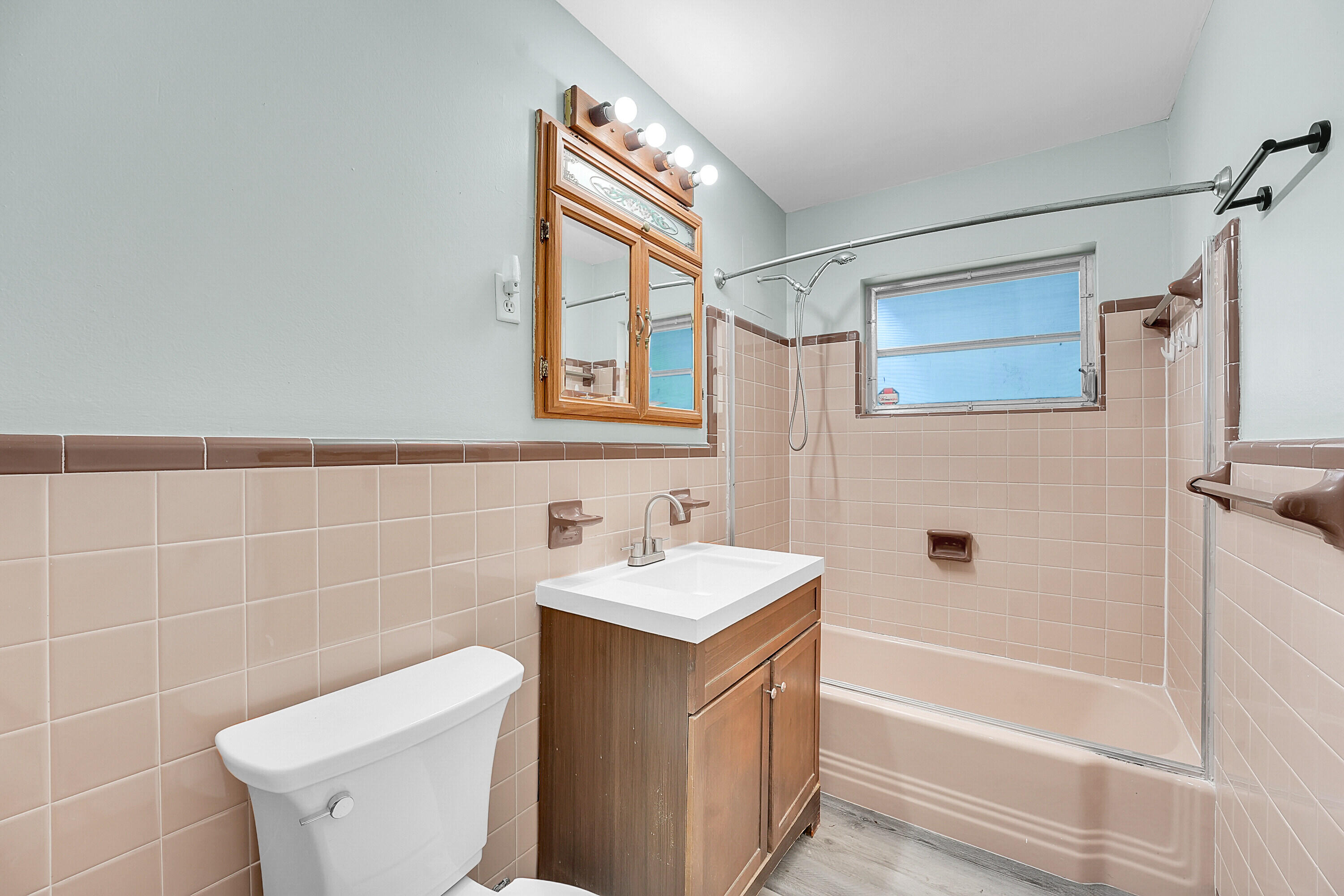 302 W Arbor Avenue Property Photo 15