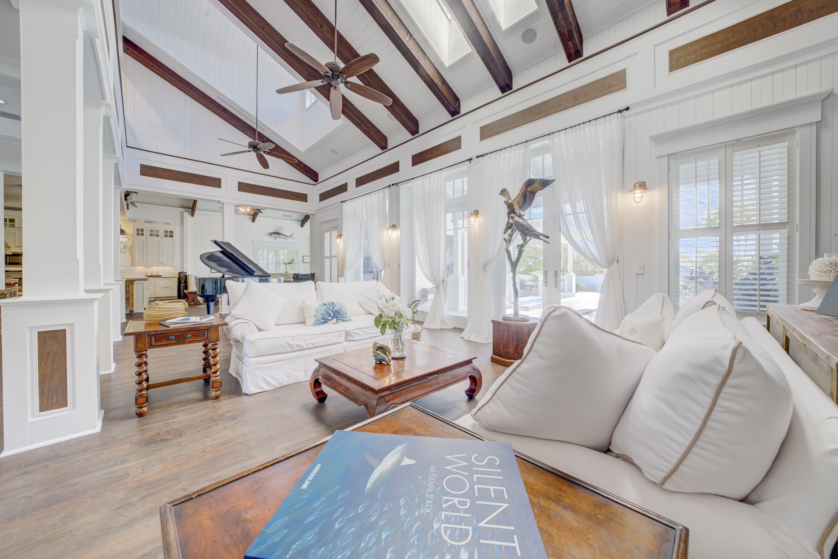 5270 Pennock Point Road Property Photo 16