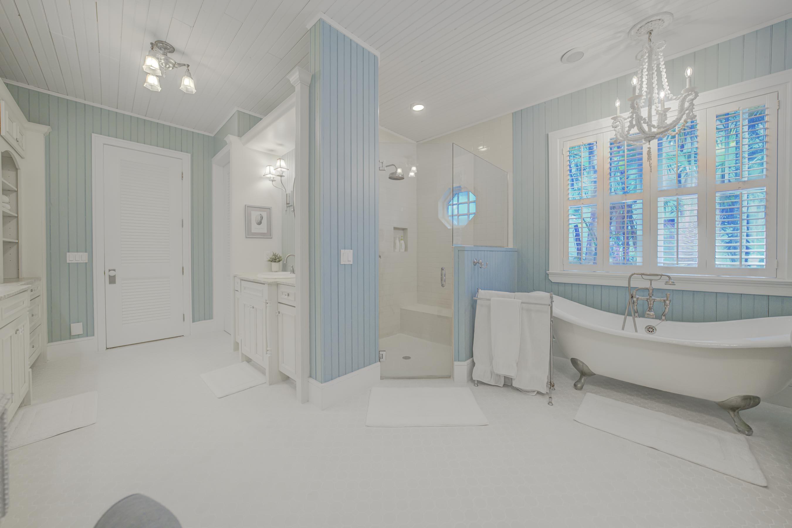 5270 Pennock Point Road Property Photo 23
