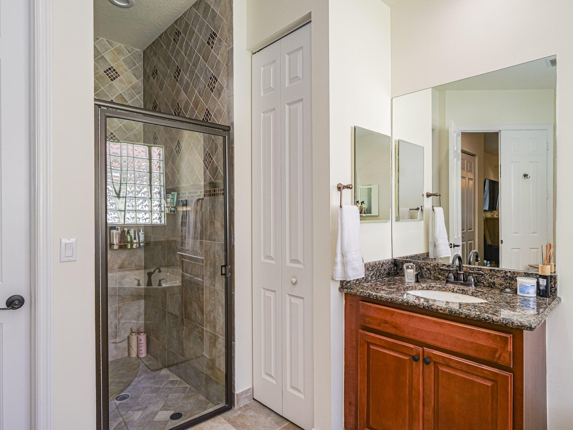 5558 55th Avenue Property Photo 13