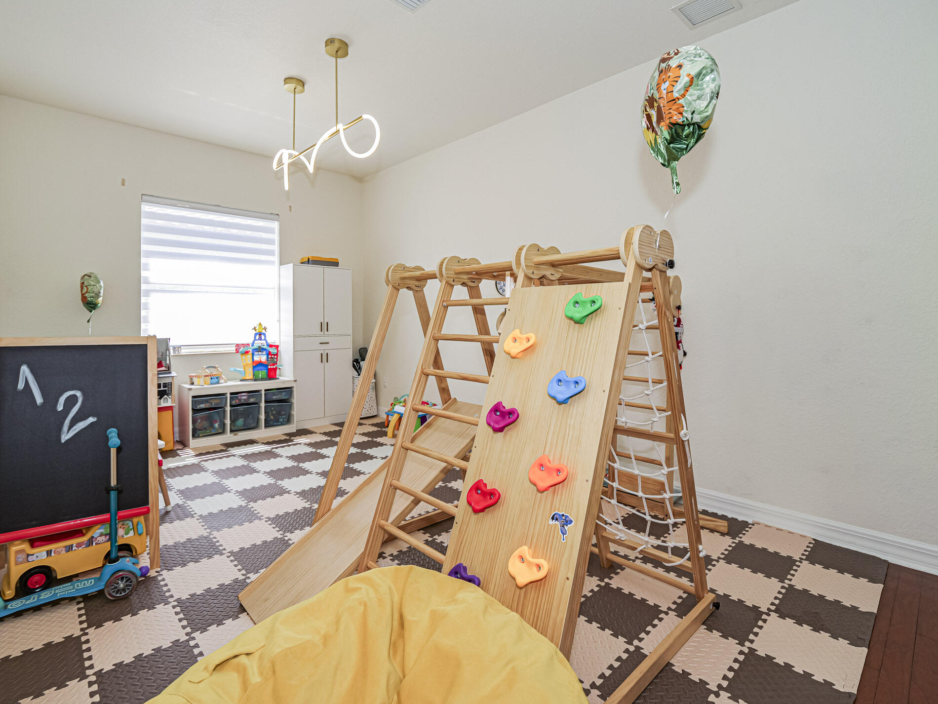 5558 55th Avenue Property Photo 15