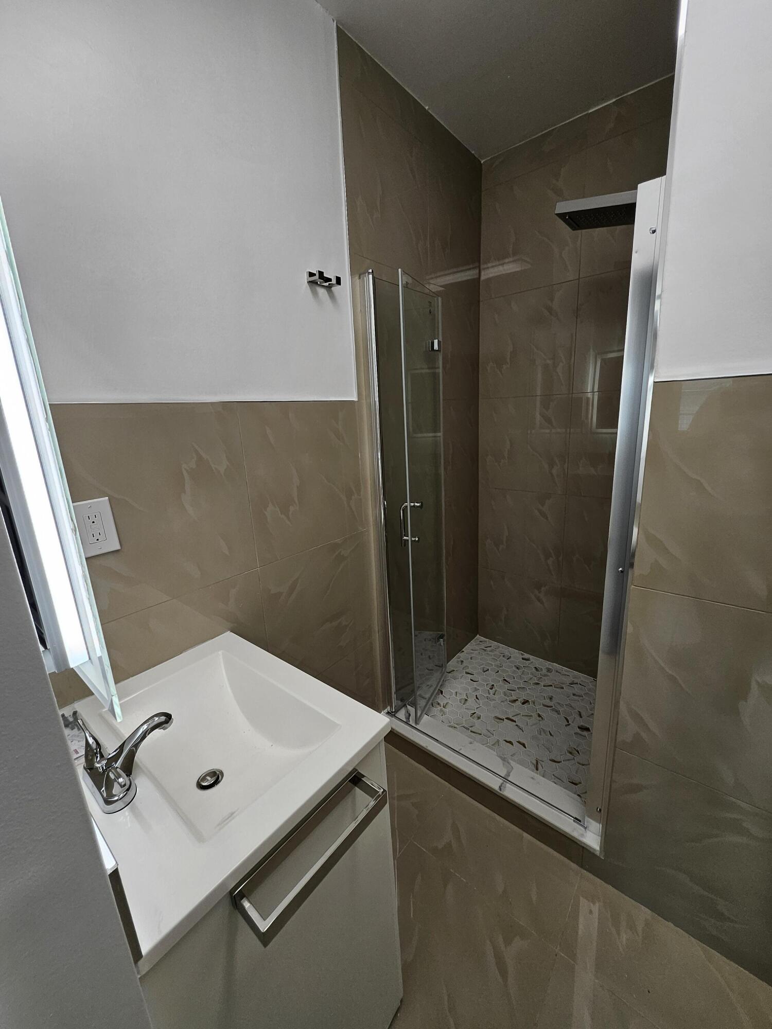 701 Sw 8th Avenue Property Photo 22