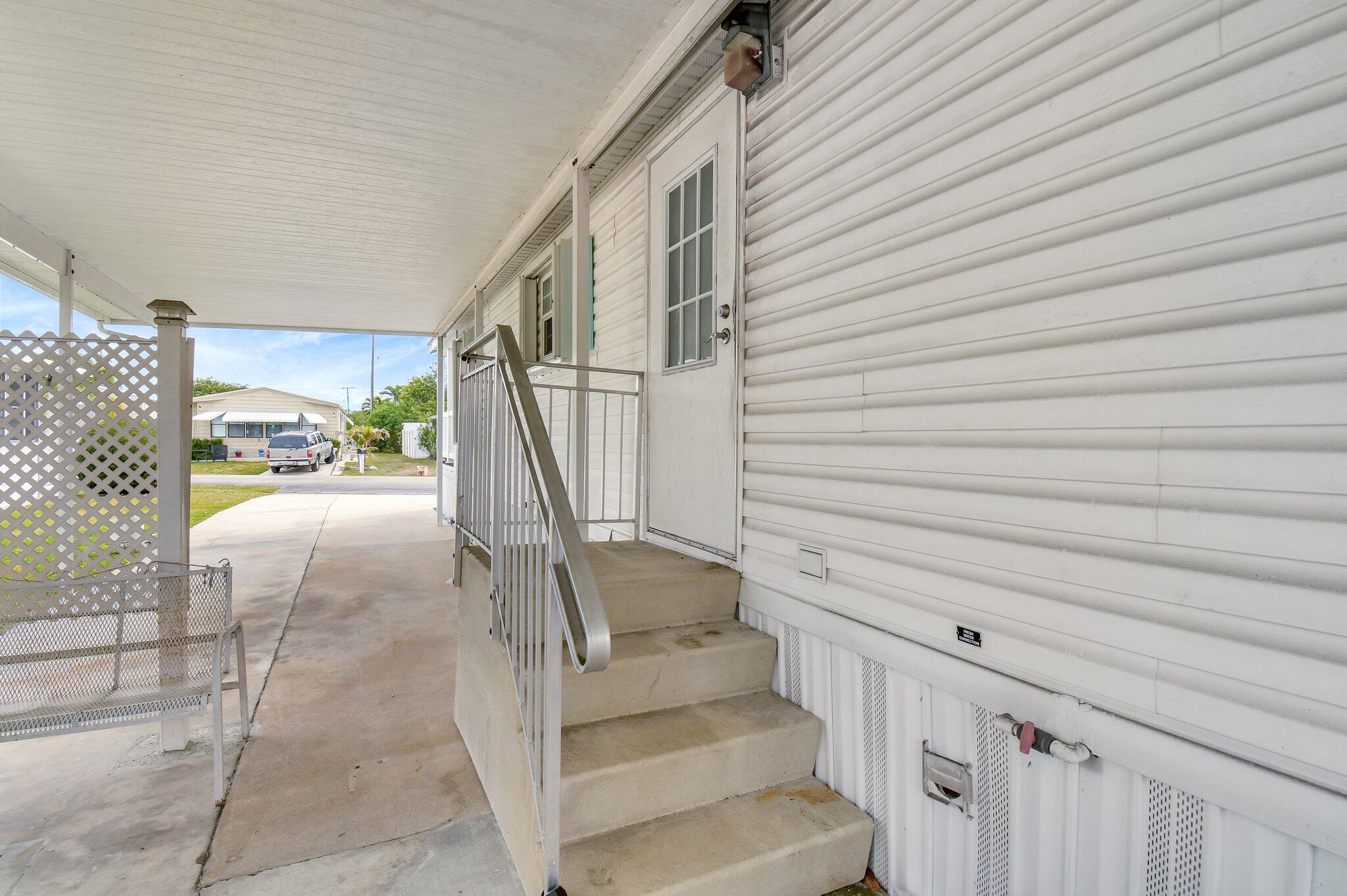 14567 Sunset Drive Property Photo 4