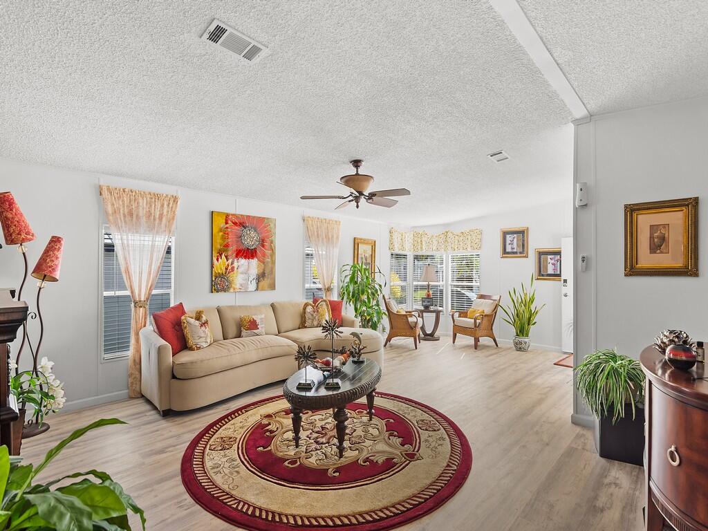 22 Mediterranean East Boulevard E Property Photo 3