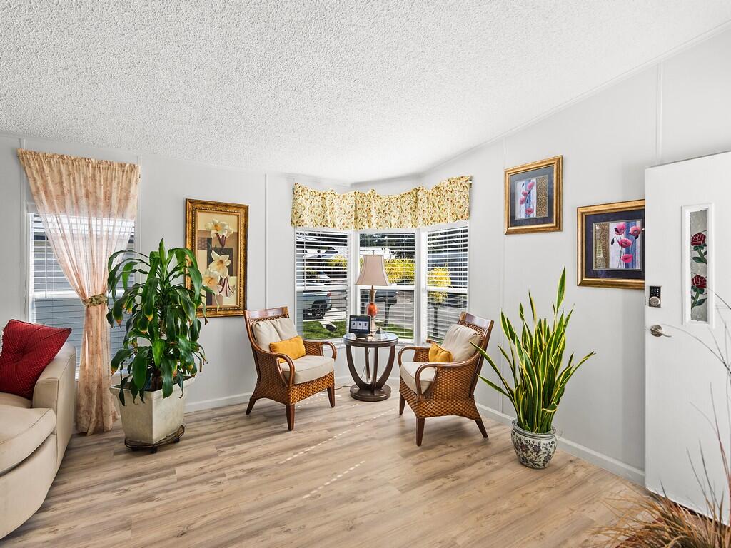 22 Mediterranean East Boulevard E Property Photo 14