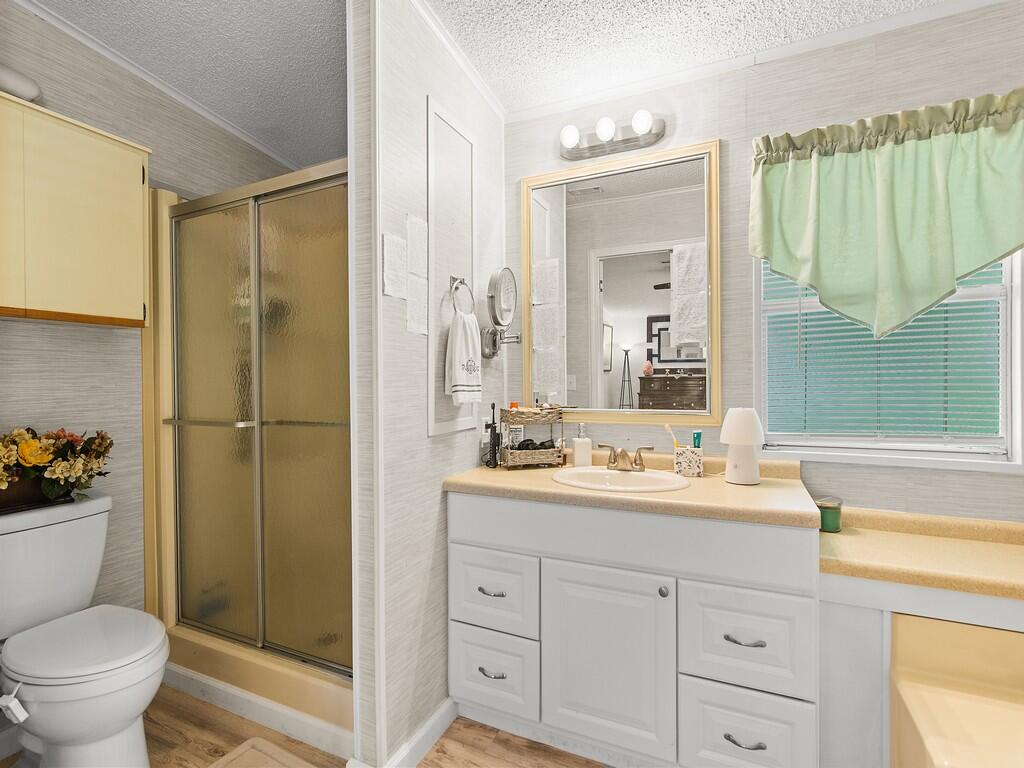 22 Mediterranean East Boulevard E Property Photo 19