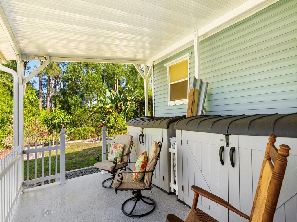 22 Mediterranean East Boulevard E Property Photo 25
