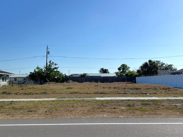 2491 Lake View Boulevard Property Photo 1