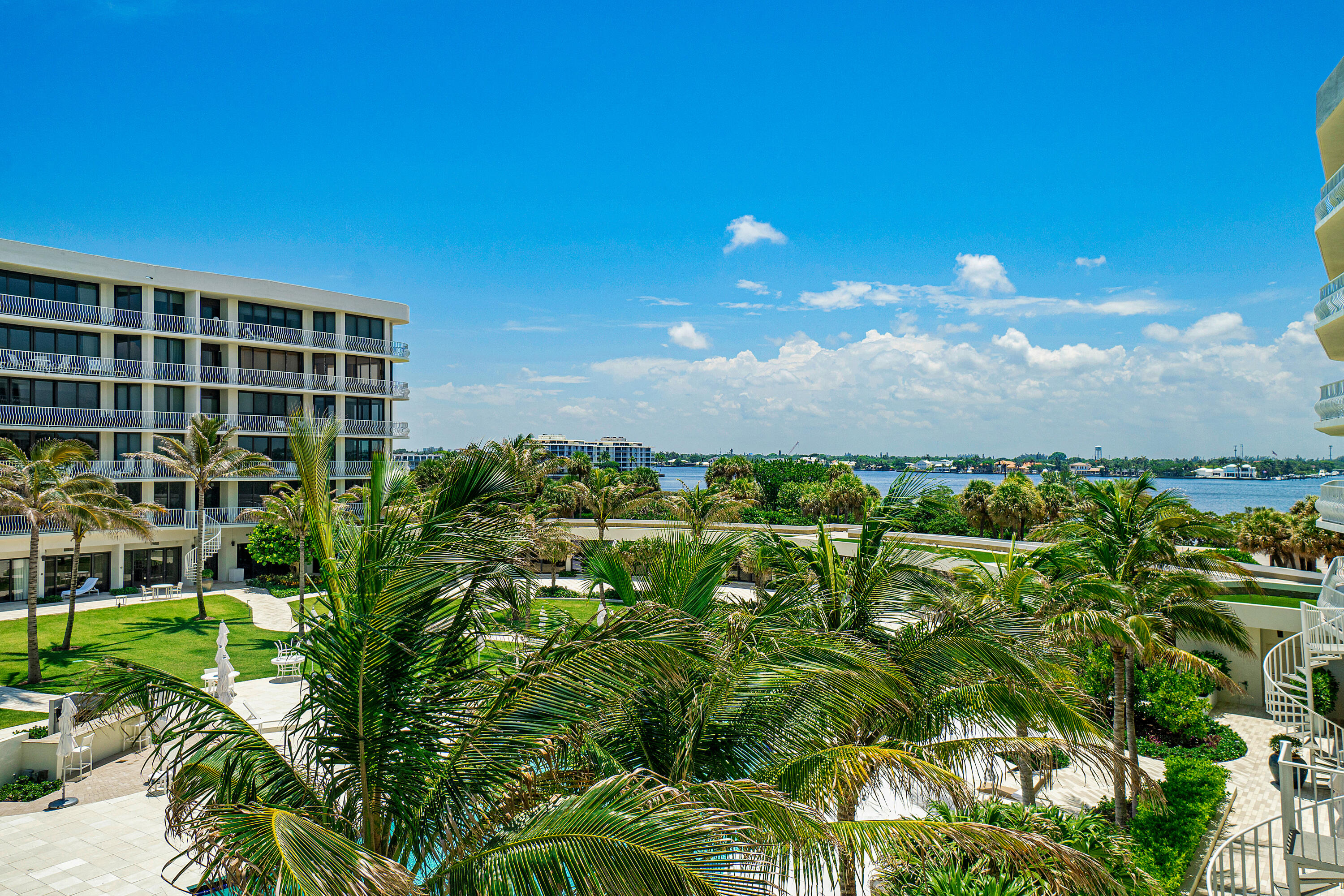 2000 S Ocean Boulevard 208n Property Photo 3