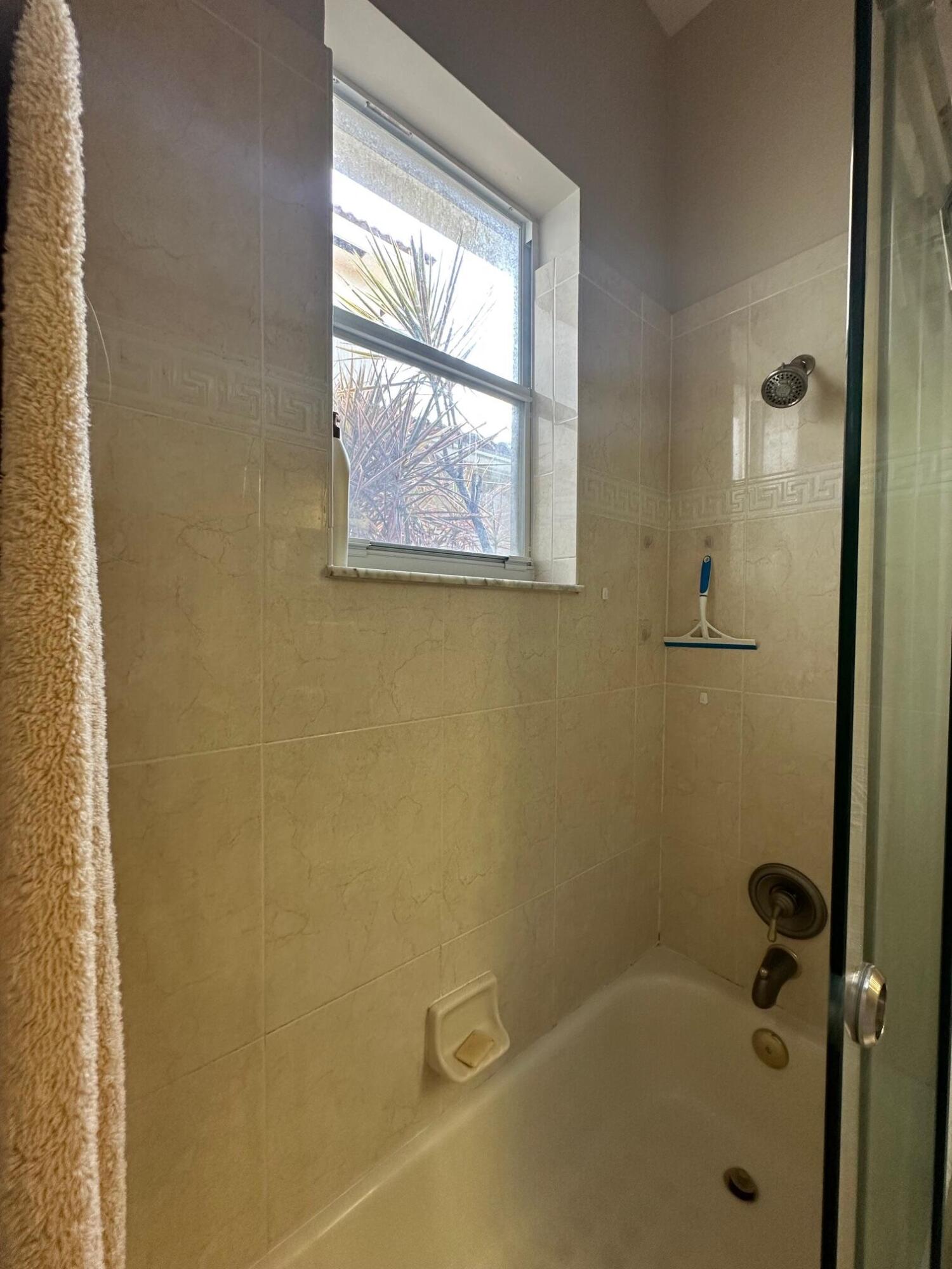 3112 Bollard Road Property Photo 12