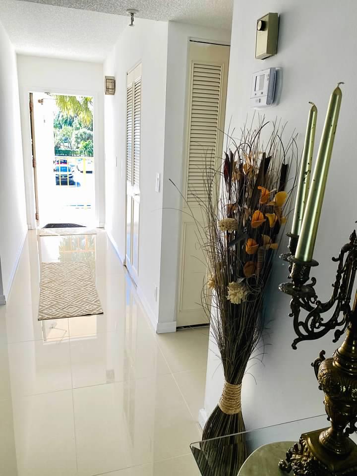 14527 Bonaire Boulevard 207 Property Photo 5