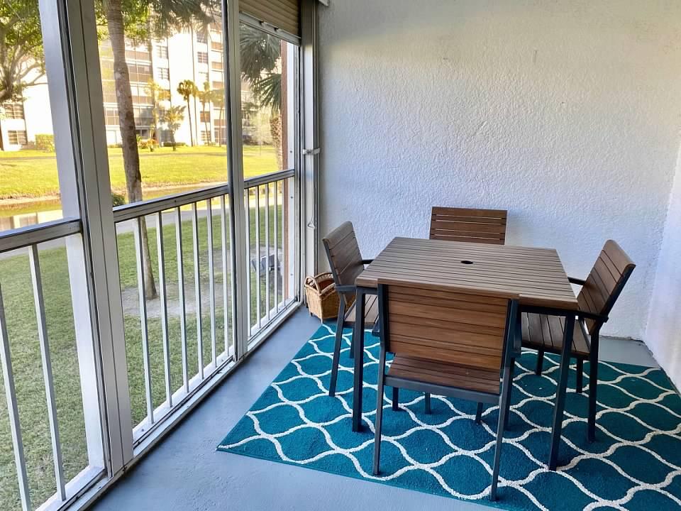 14527 Bonaire Boulevard 207 Property Photo 12