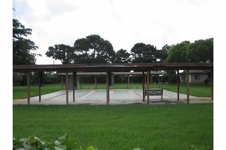 14527 Bonaire Boulevard 207 Property Photo 34