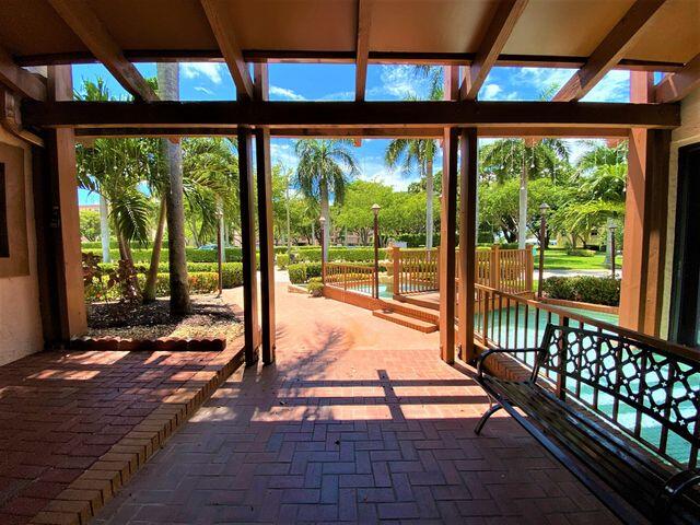14527 Bonaire Boulevard 207 Property Photo 47