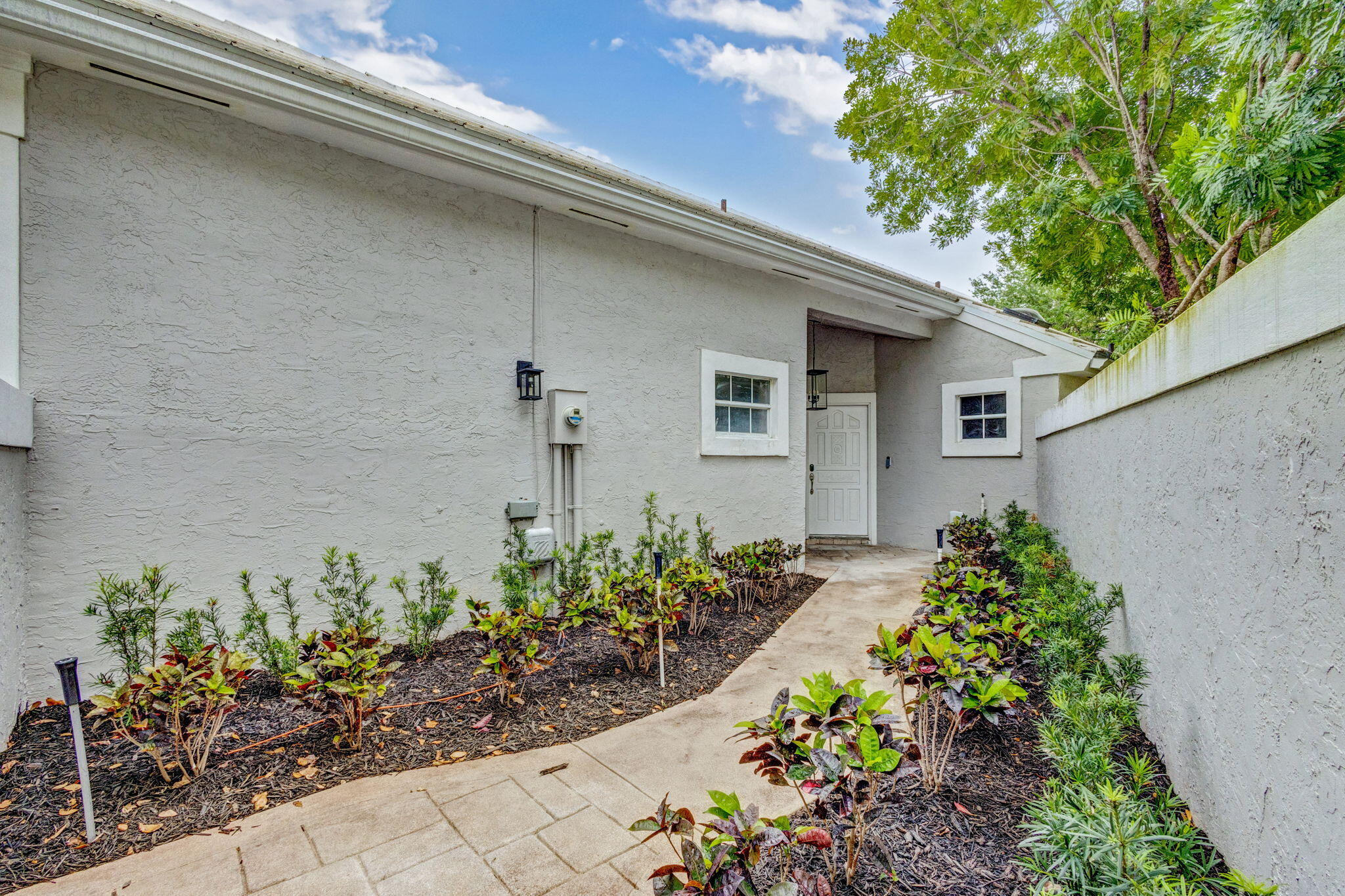 7 Wyndham Lane Property Photo 5