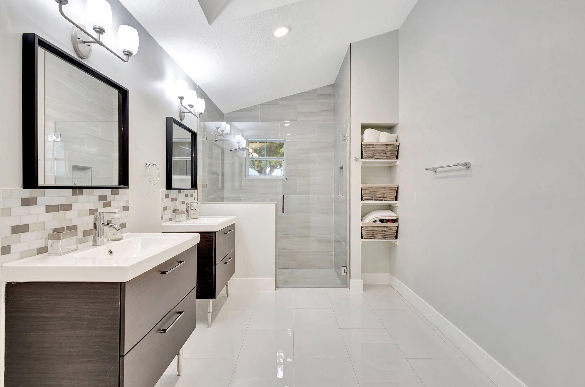 7 Wyndham Lane Property Photo 29