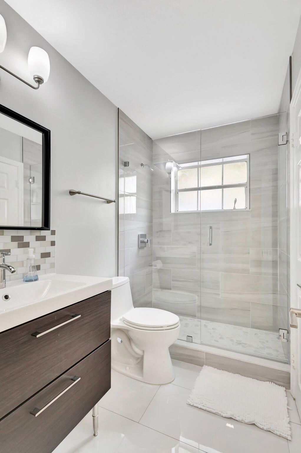 7 Wyndham Lane Property Photo 31