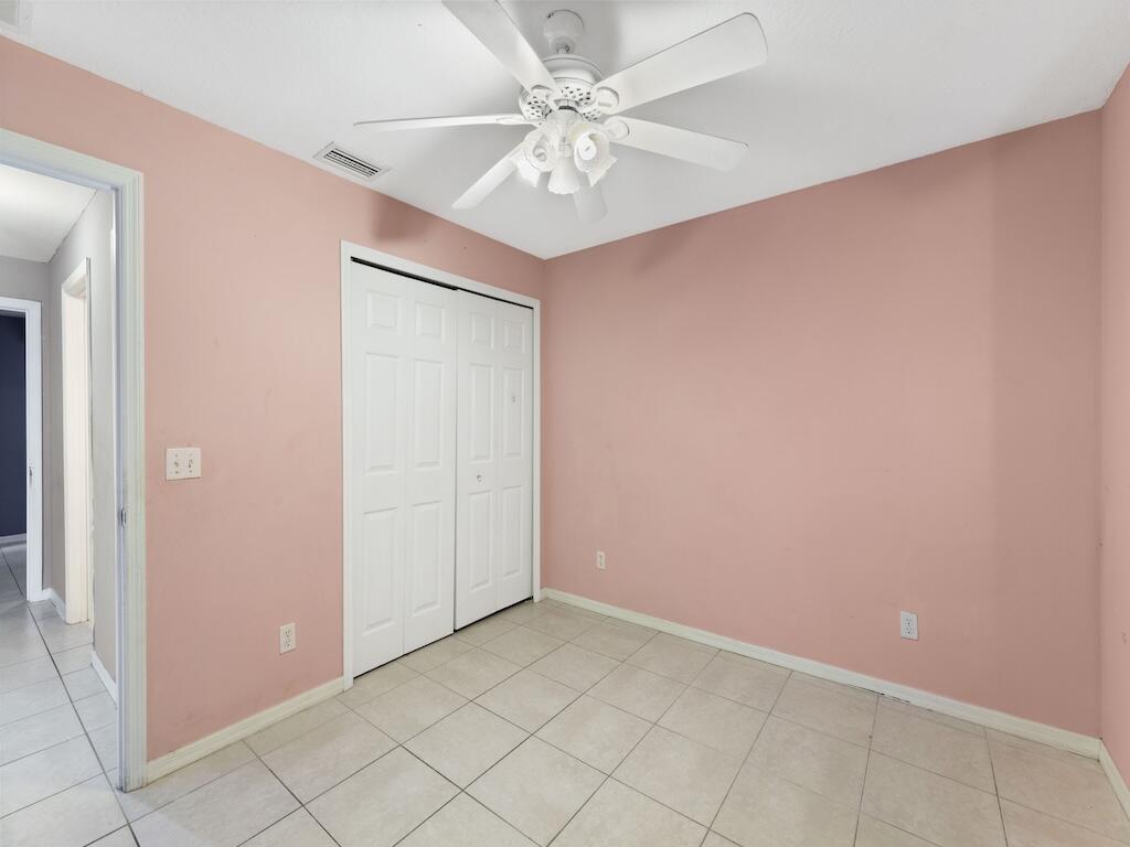 7745 99th Court Property Photo 8