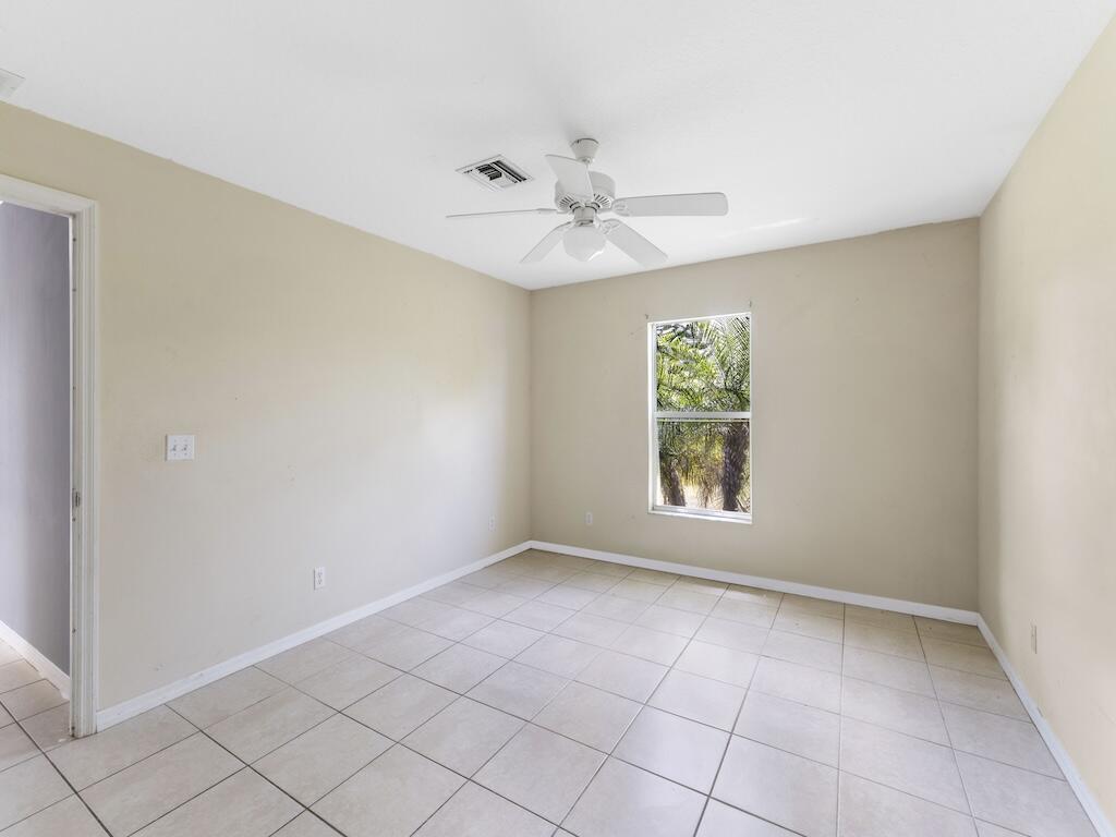7745 99th Court Property Photo 19
