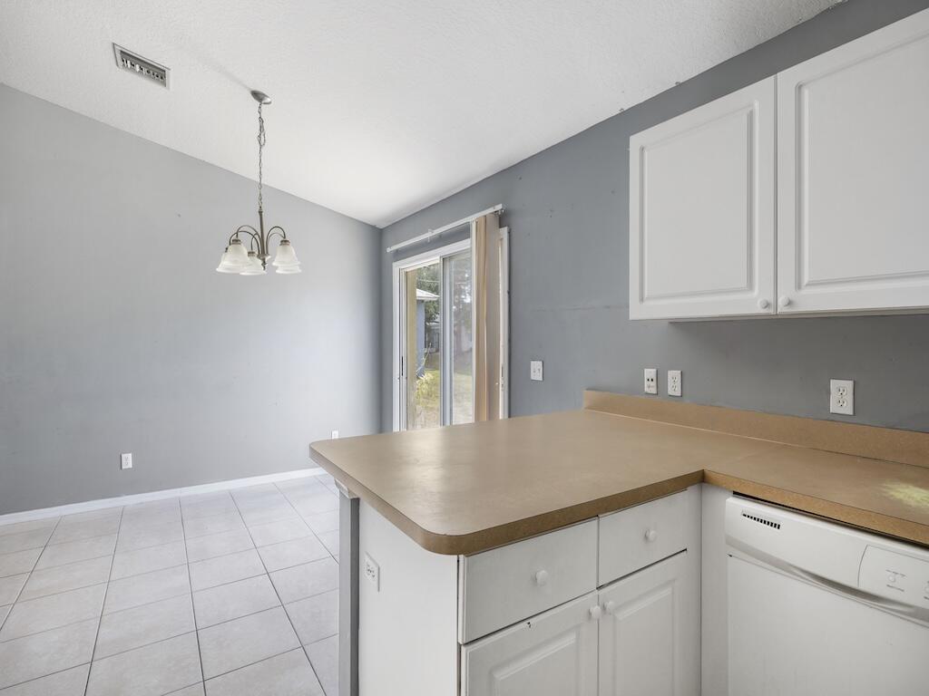 7745 99th Court Property Photo 33