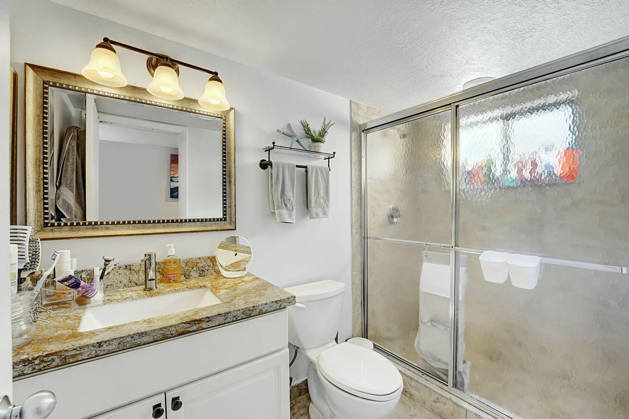 5337 Fountains Drive S Property Photo 9