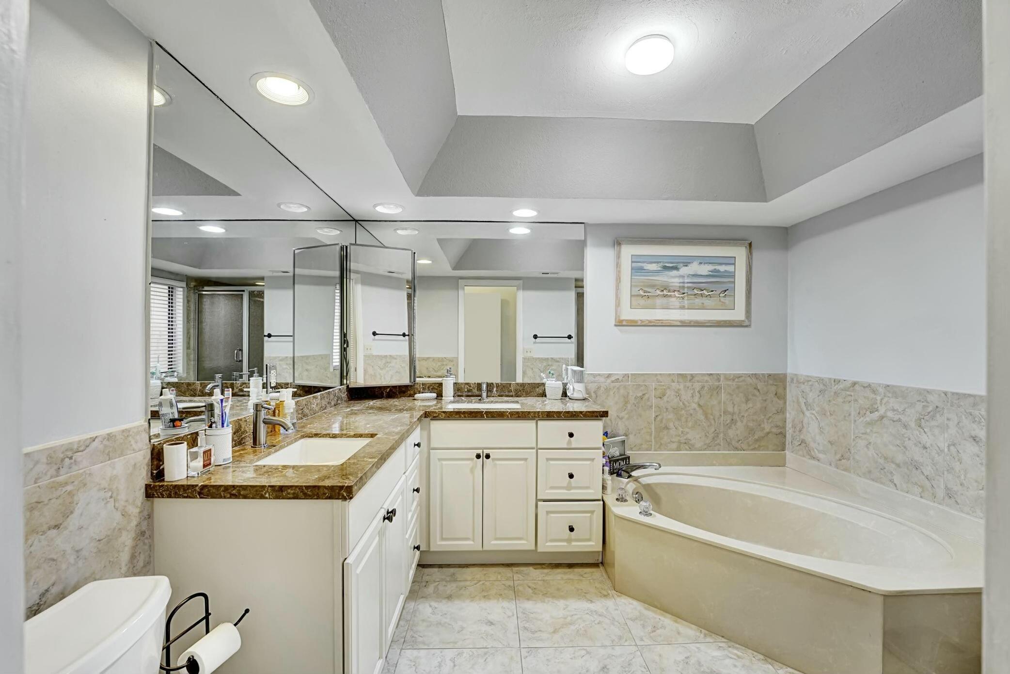 5337 Fountains Drive S Property Photo 19