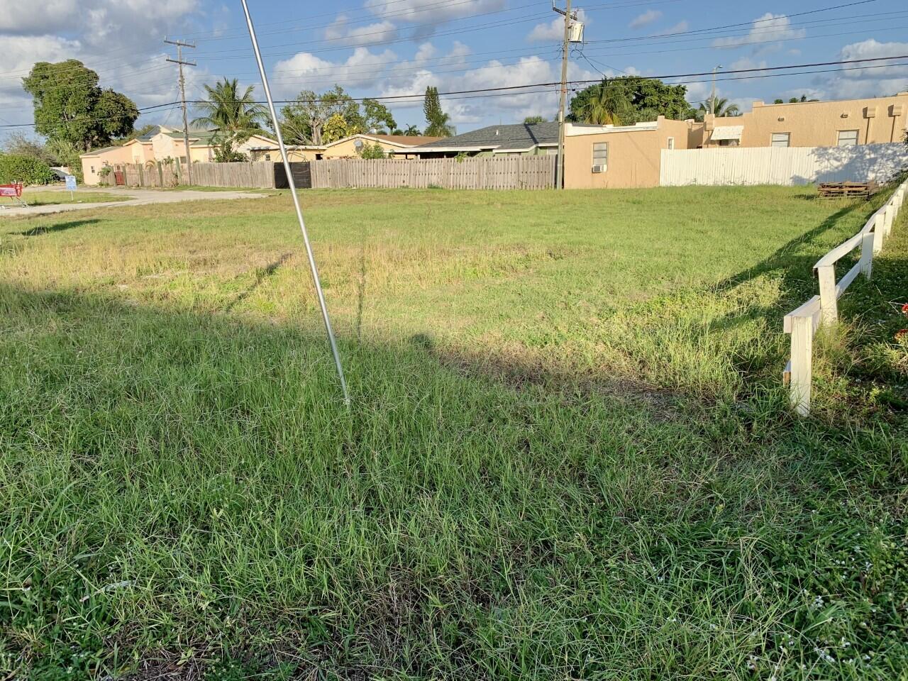 1616 N Dixie Highway Property Photo 10