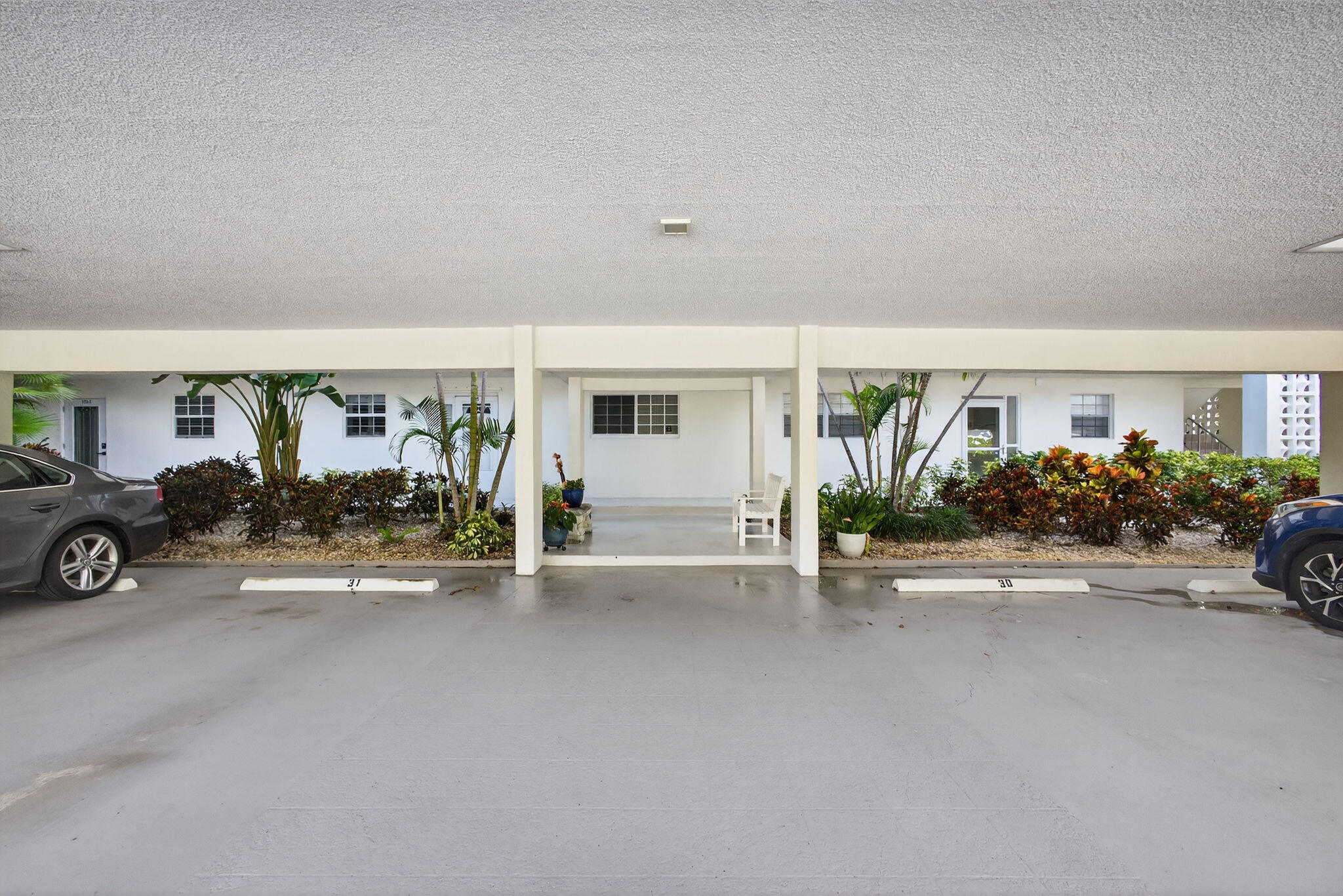 100 Waterway Road A304 Property Photo 7
