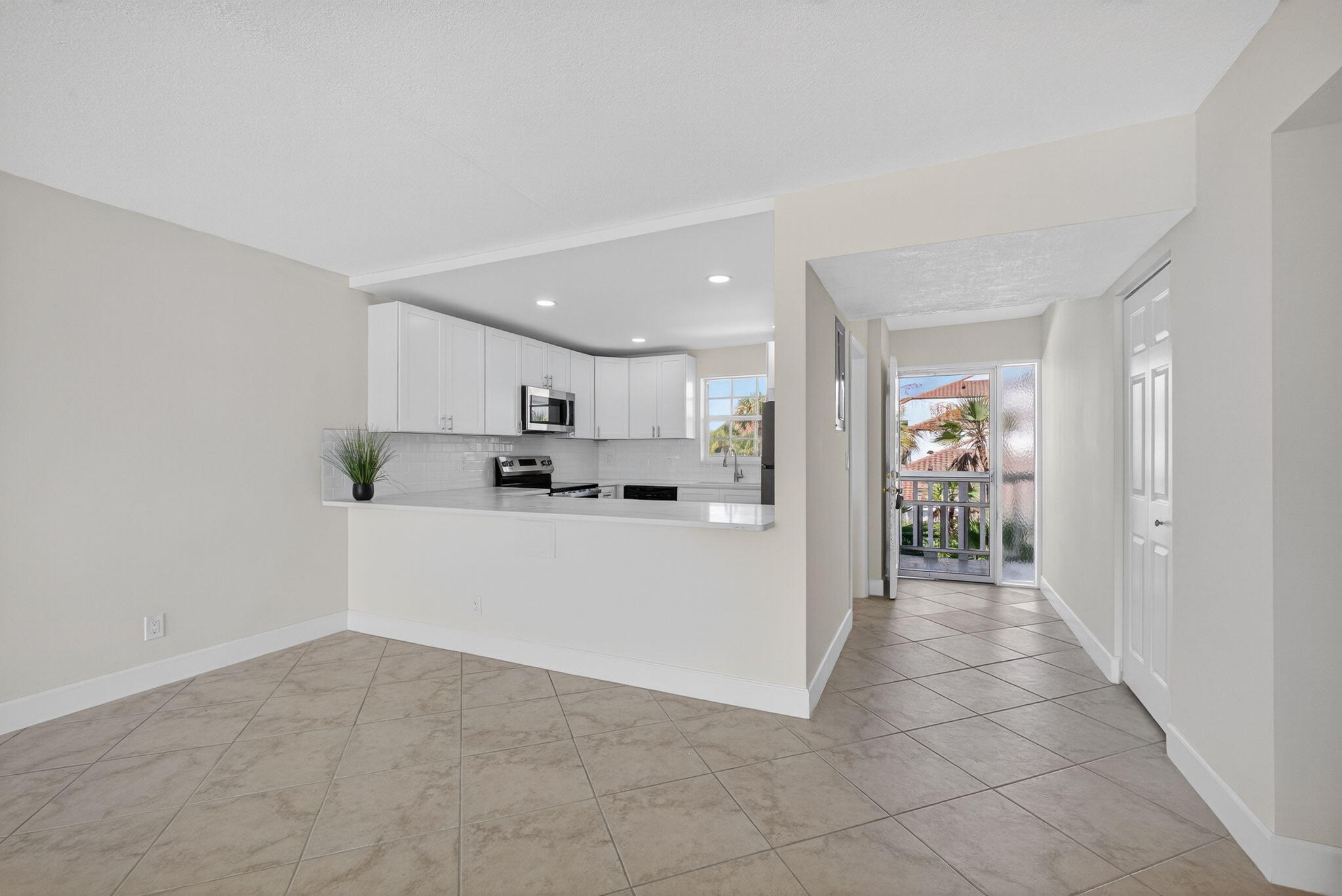 100 Waterway Road A304 Property Photo 12