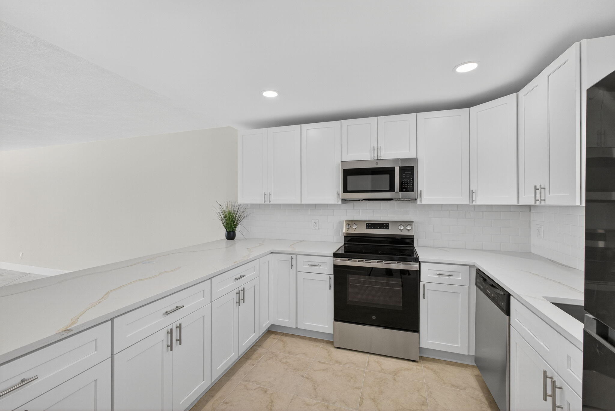 100 Waterway Road A304 Property Photo 18