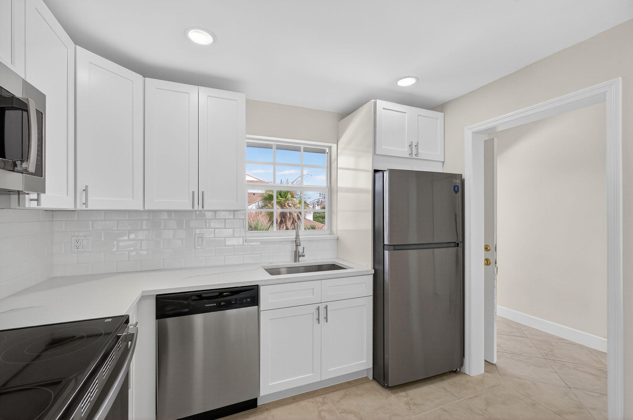 100 Waterway Road A304 Property Photo 20