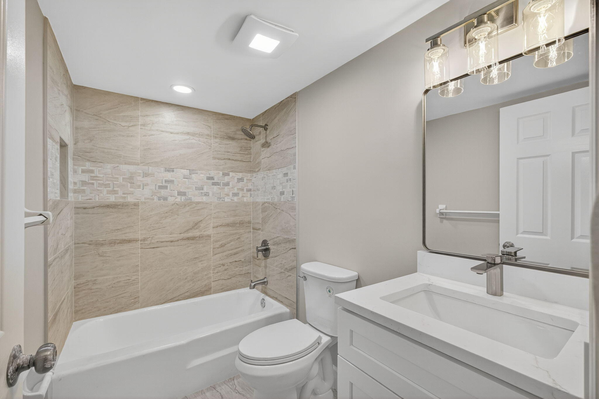 100 Waterway Road A304 Property Photo 35