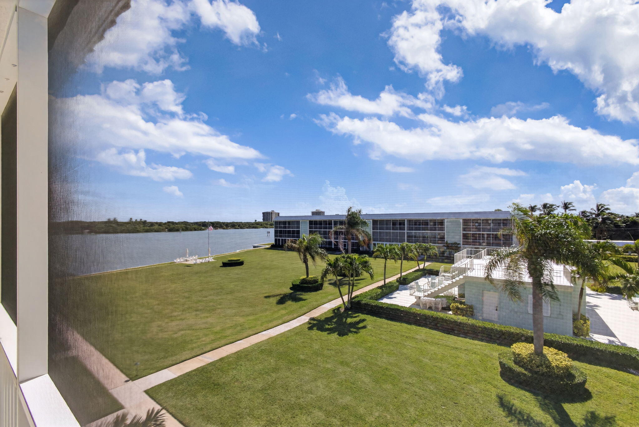 100 Waterway Road A304 Property Photo 41