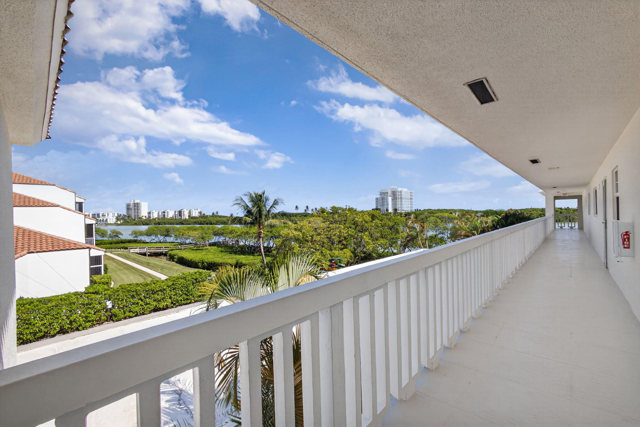 100 Waterway Road A304 Property Photo 46