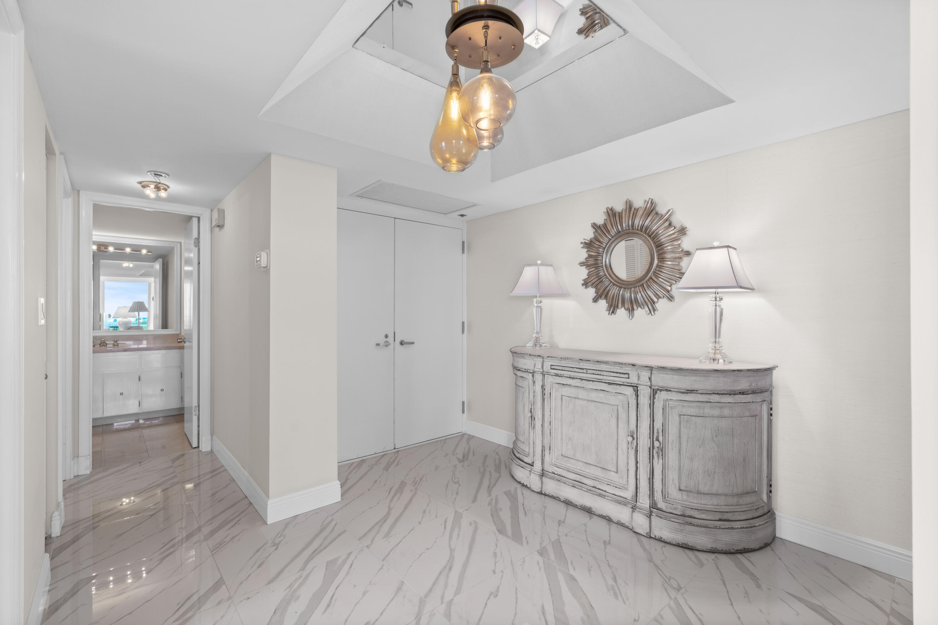 5550 N Ocean Drive 5c Property Photo 6