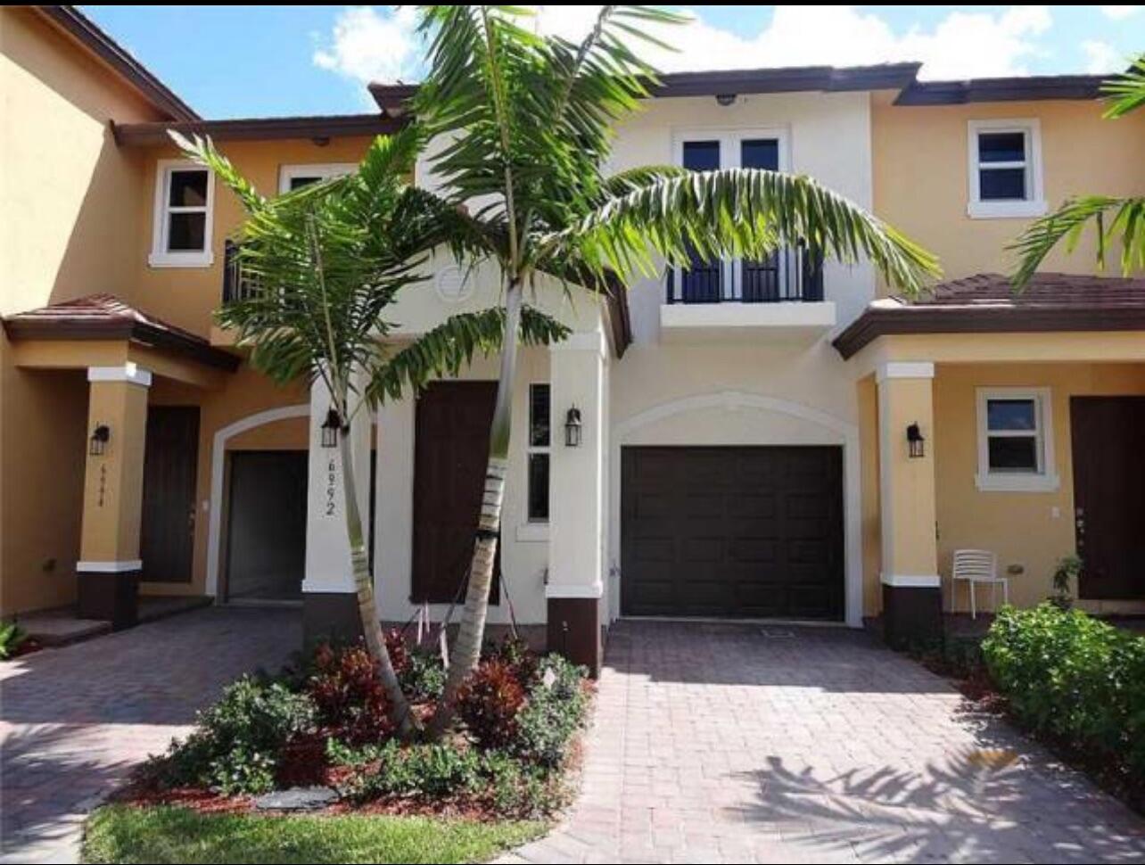 6996 Long Pine Circle Property Photo 1